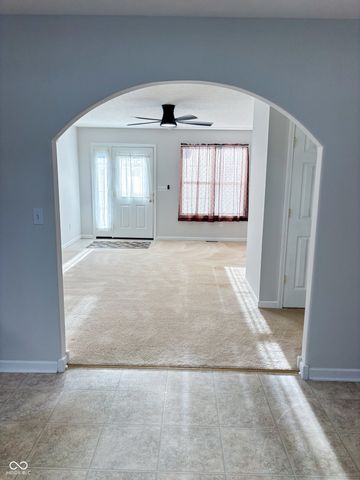 1712 N Oakmont Avenue, Greensburg, IN 47240