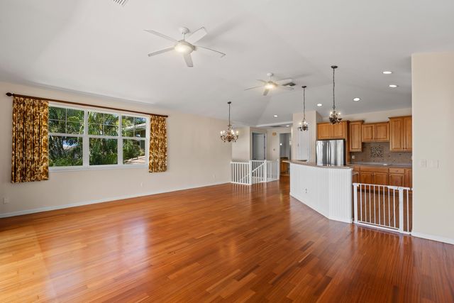 147 Hoohale St, Kihei, HI 96753