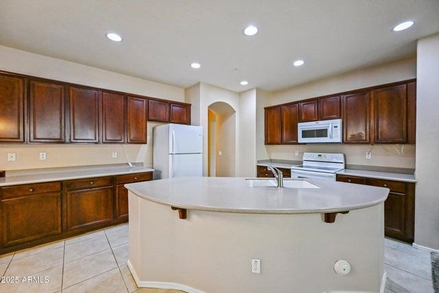 7102 W Katharine Way, Peoria, AZ 85383
