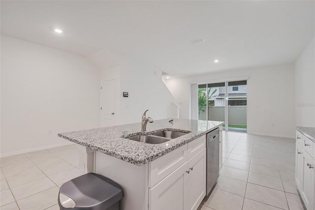 1242 LIDO DRIVE, Howey In The Hills, FL 34737
