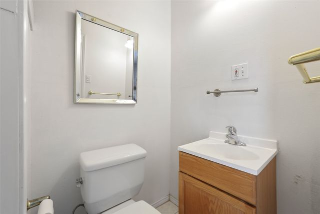 204 E Avenue D, Garland, TX 75040
