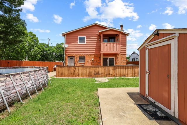 204 E Avenue D, Garland, TX 75040