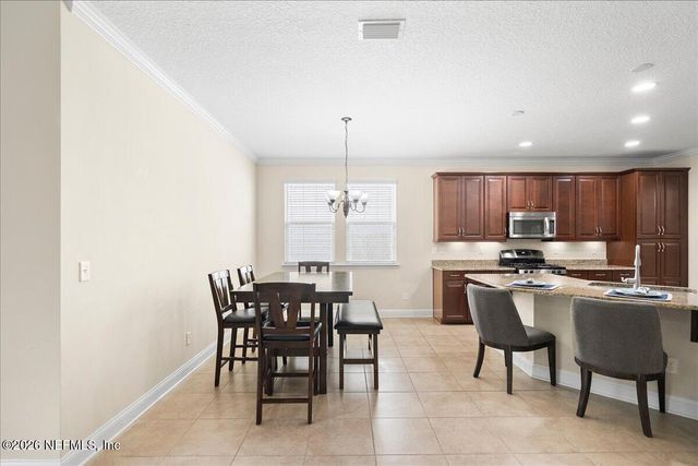 276 GRAY WOLF Trail, Jacksonville, FL 32081