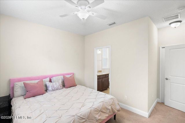 276 GRAY WOLF Trail, Jacksonville, FL 32081