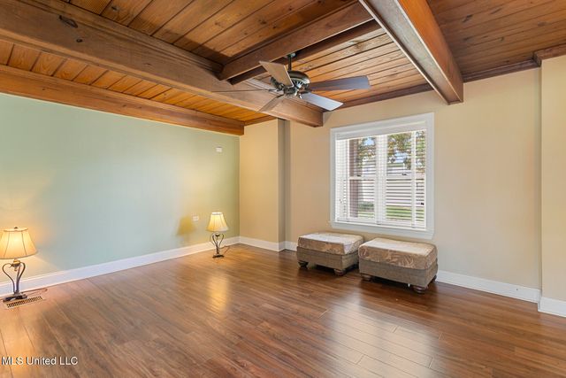 592 S Deerfield Drive, Canton, MS 39046