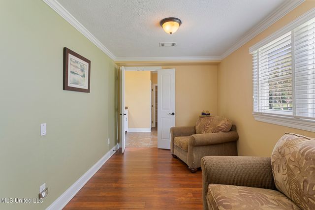 592 S Deerfield Drive, Canton, MS 39046