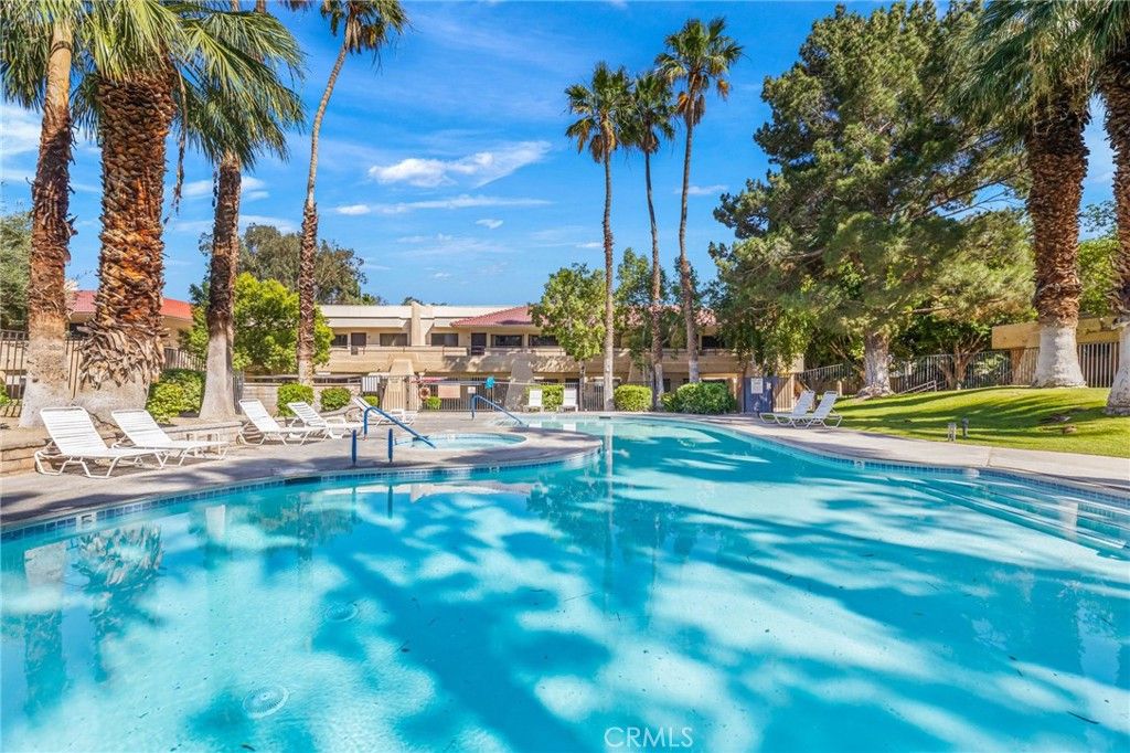 Image 2 of property listing at 2810 N Arcadia A213, Palm Springs, CA 92262
