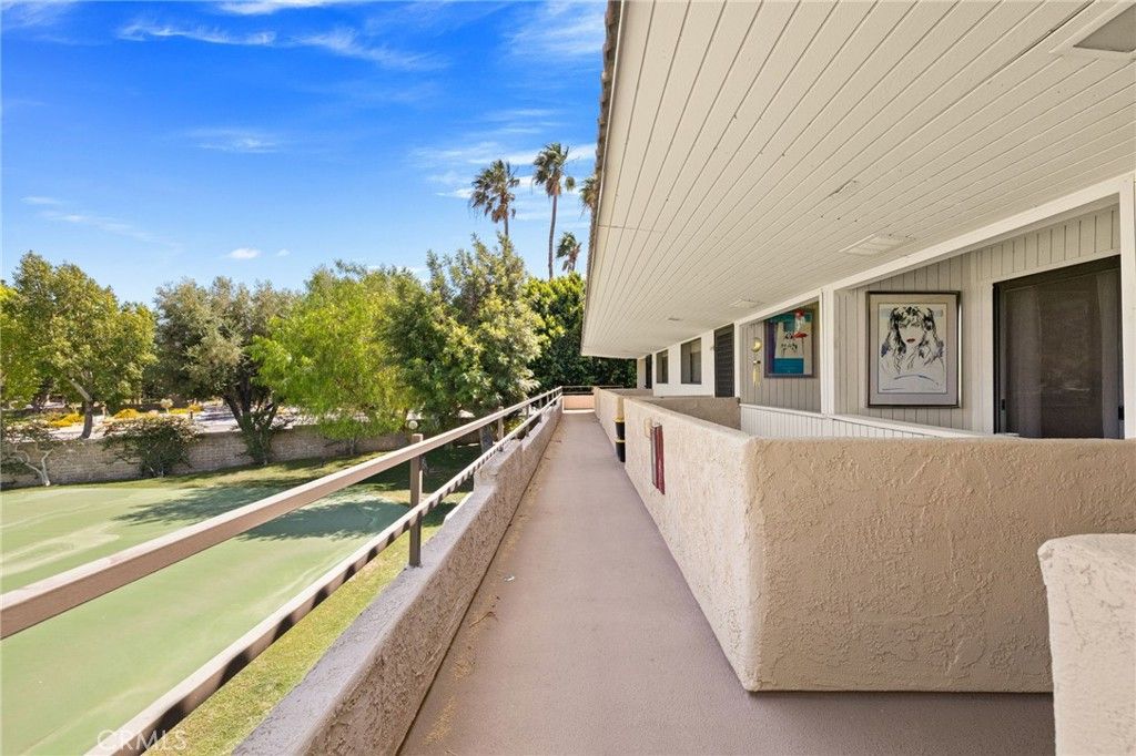 Image 27 of property listing at 2810 N Arcadia A213, Palm Springs, CA 92262