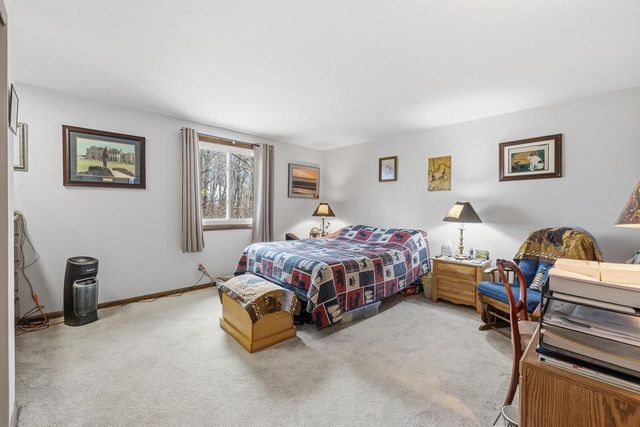 7224 Maple LANE, Hartford, WI 53027