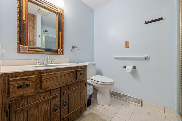 7224 Maple LANE, Hartford, WI 53027
