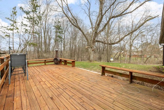 7224 Maple LANE, Hartford, WI 53027