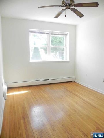 15 Vogt Lane, Little Ferry, NJ 07643