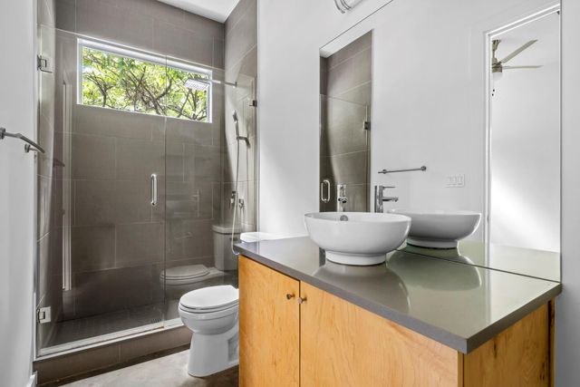 1302 S 5th ST A, Austin, TX 78704