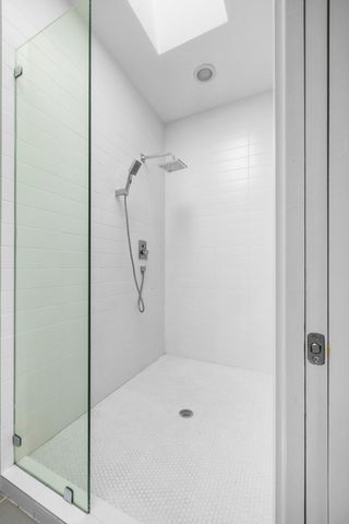 1302 S 5th ST A, Austin, TX 78704