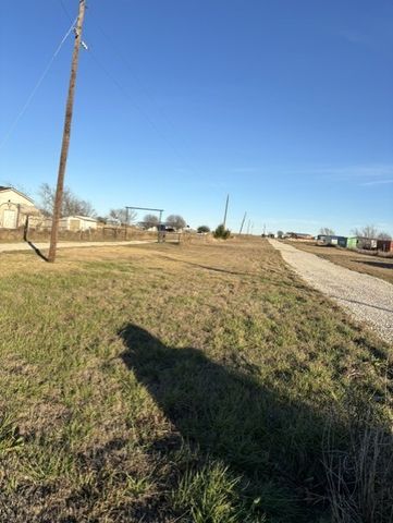 9999 Cr-699, Farmersville, TX 75442