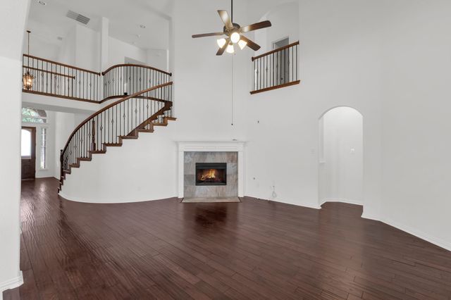 517 Cavanal Hill Drive, Little Elm, TX 75068