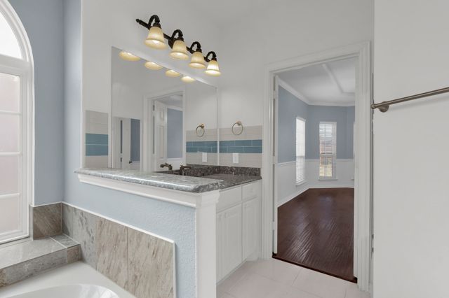 517 Cavanal Hill Drive, Little Elm, TX 75068