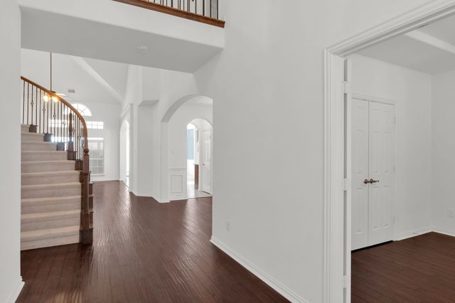 517 Cavanal Hill Drive, Little Elm, TX 75068