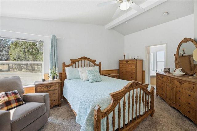 761 Los Angeles Avenue, Sugarloaf, CA 92386