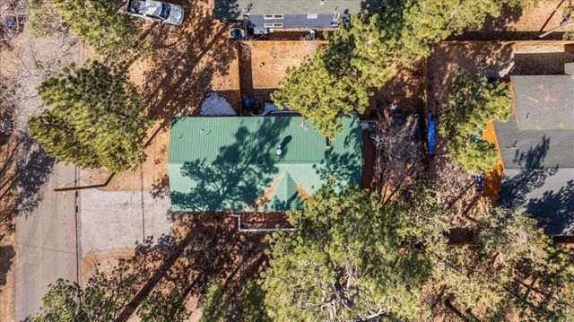 761 Los Angeles Avenue, Sugarloaf, CA 92386