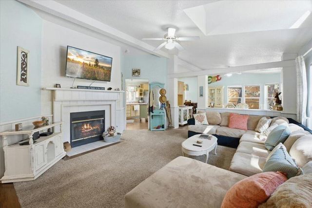 761 Los Angeles Avenue, Sugarloaf, CA 92386