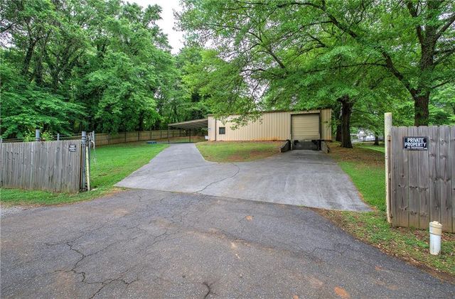 200 Rogers Road, Kingston, GA 30145