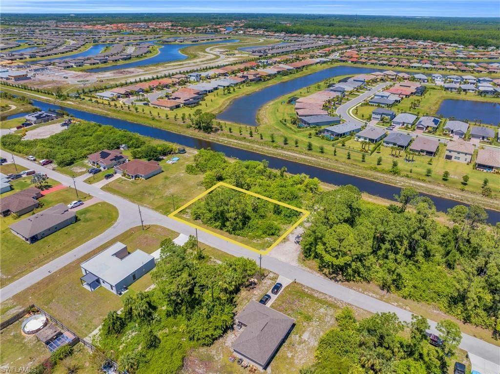 7501 Terry AVE N, LEHIGH ACRES, FL 33971 — photo 4
