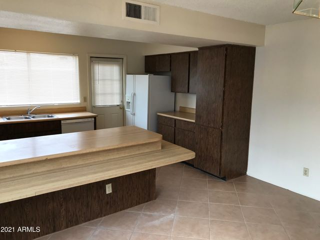 1653 W PLANA Avenue, Mesa, AZ 85202