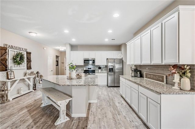 409 Lewisville LN, Leander, TX 78641