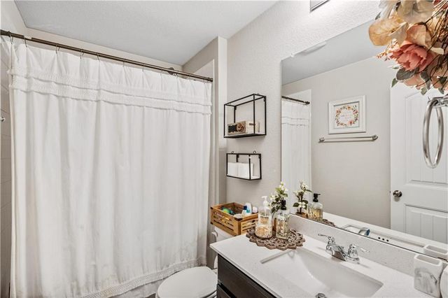 409 Lewisville LN, Leander, TX 78641