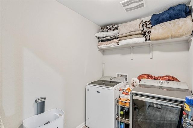 409 Lewisville LN, Leander, TX 78641