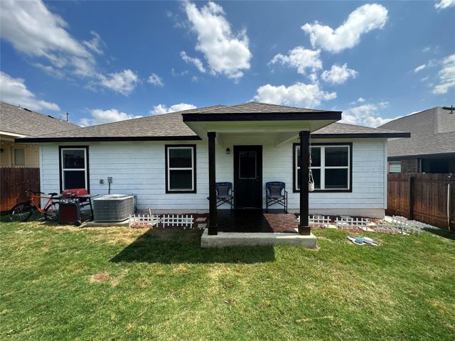 409 Lewisville LN, Leander, TX 78641