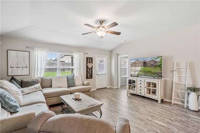 409 Lewisville LN, Leander, TX 78641