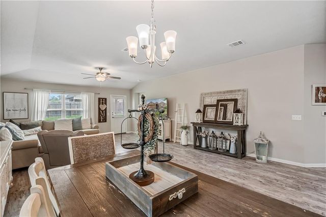 409 Lewisville LN, Leander, TX 78641