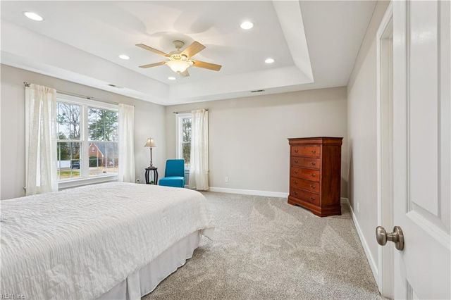 2417 Sterling Point DR, Portsmouth, VA 23703