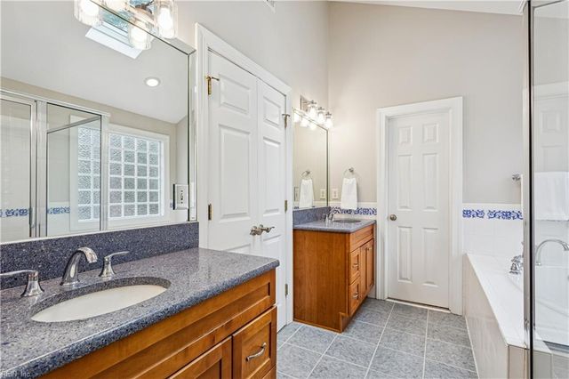 2417 Sterling Point DR, Portsmouth, VA 23703