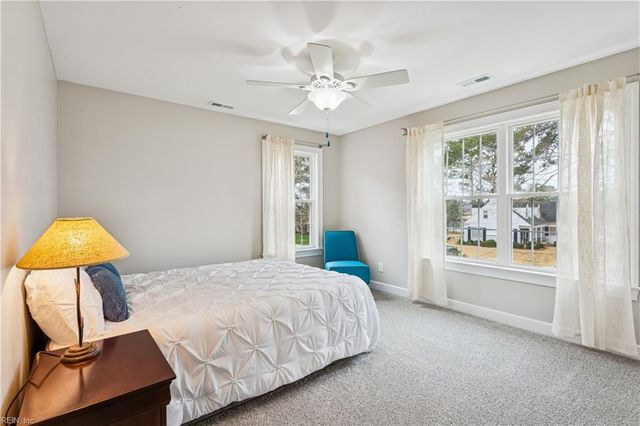 2417 Sterling Point DR, Portsmouth, VA 23703