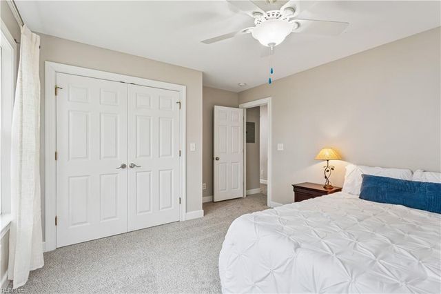 2417 Sterling Point DR, Portsmouth, VA 23703