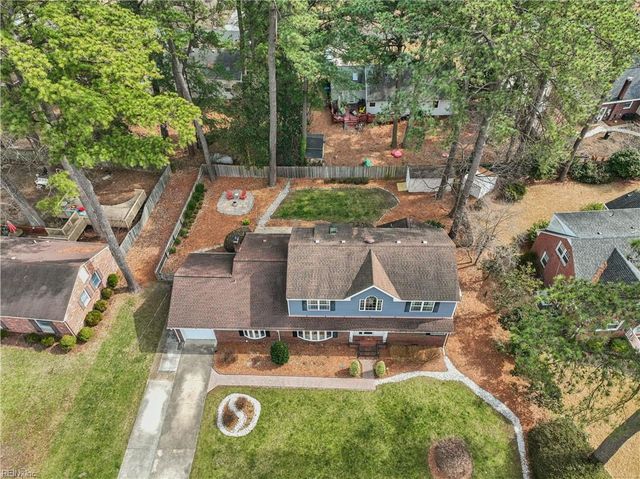 2417 Sterling Point DR, Portsmouth, VA 23703