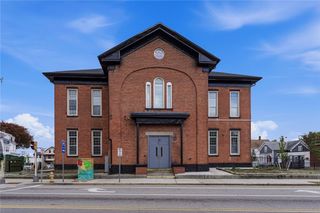 387 Broad Street 2, Central Falls, RI 02863
