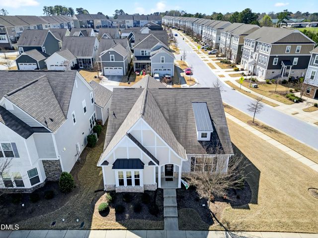 113 Brush Hill Lane, Holly Springs, NC 27540