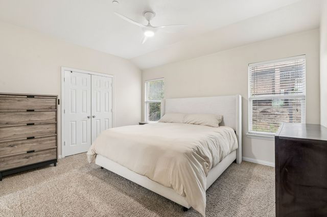 2117 Parkview, Carrollton, TX 75006