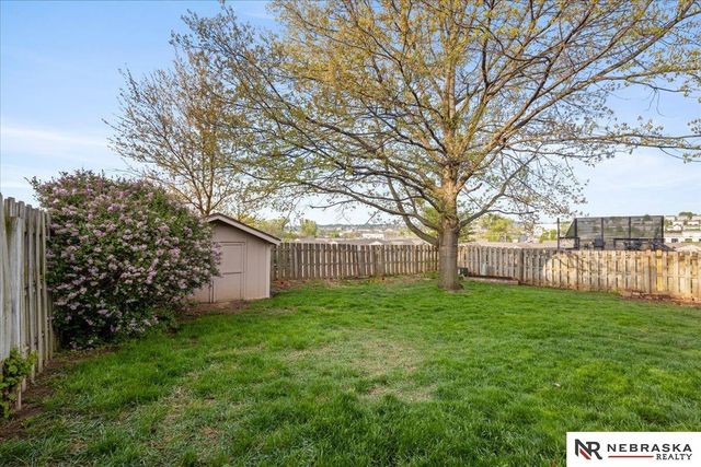 8261 Read Street, Omaha, NE 68122