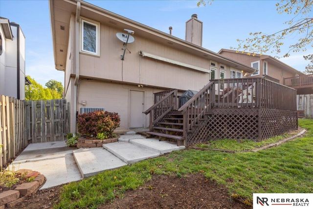 8261 Read Street, Omaha, NE 68122