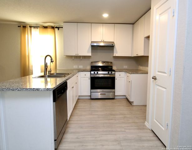 5859 Cielo Ranch, San Antonio, TX 78218