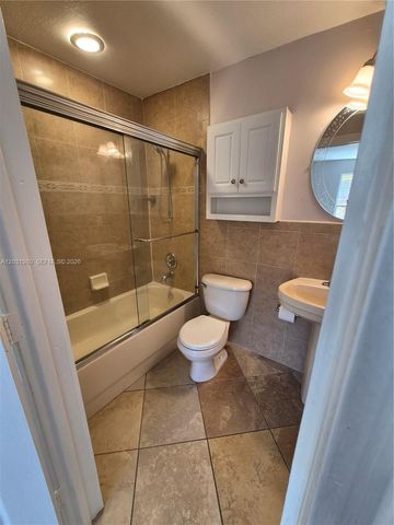 5653 Coconut Rd, Palm Beach, FL 33413