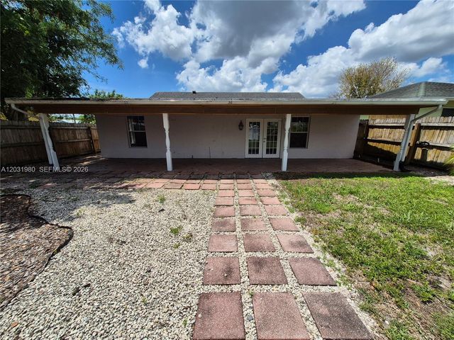 5653 Coconut Rd, Palm Beach, FL 33413