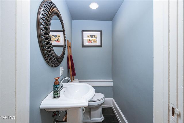 809 Yadkin Street Street, Kingsport, TN 37660