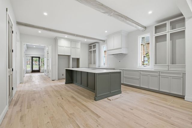 2206 Grantland Ave, Nashville, TN 37204