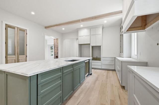 2206 Grantland Ave, Nashville, TN 37204